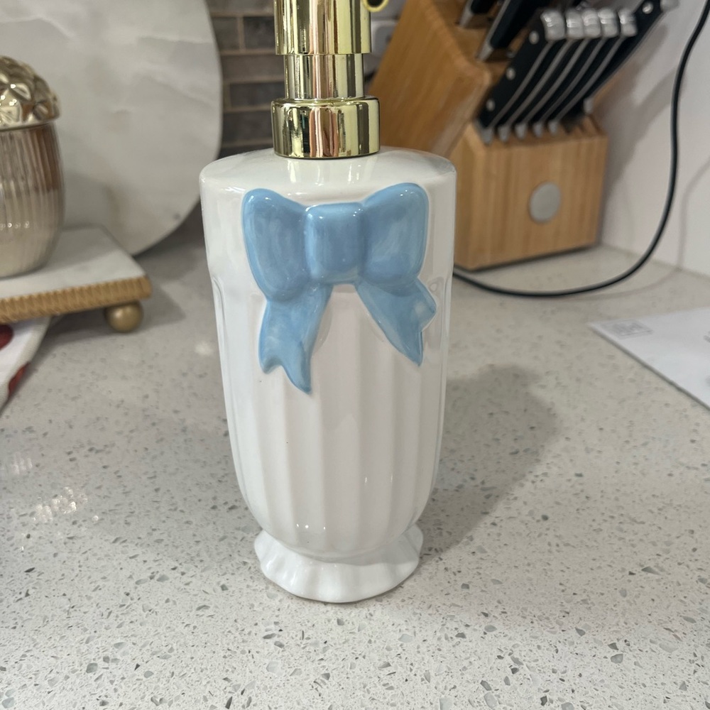 Chic White and Blue Bow Soap Dispenser